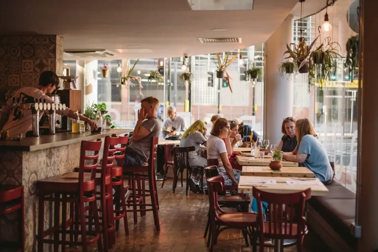 Eat Your Greens – Vegan Sustainable Eatery 768x512